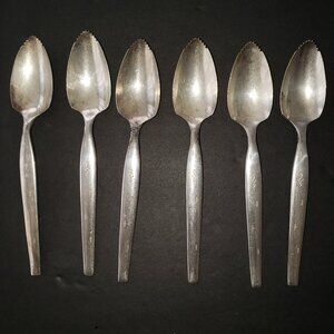 Vintage Rogers Silverplated Serrated Edged Grapefruit Spoons Set 6